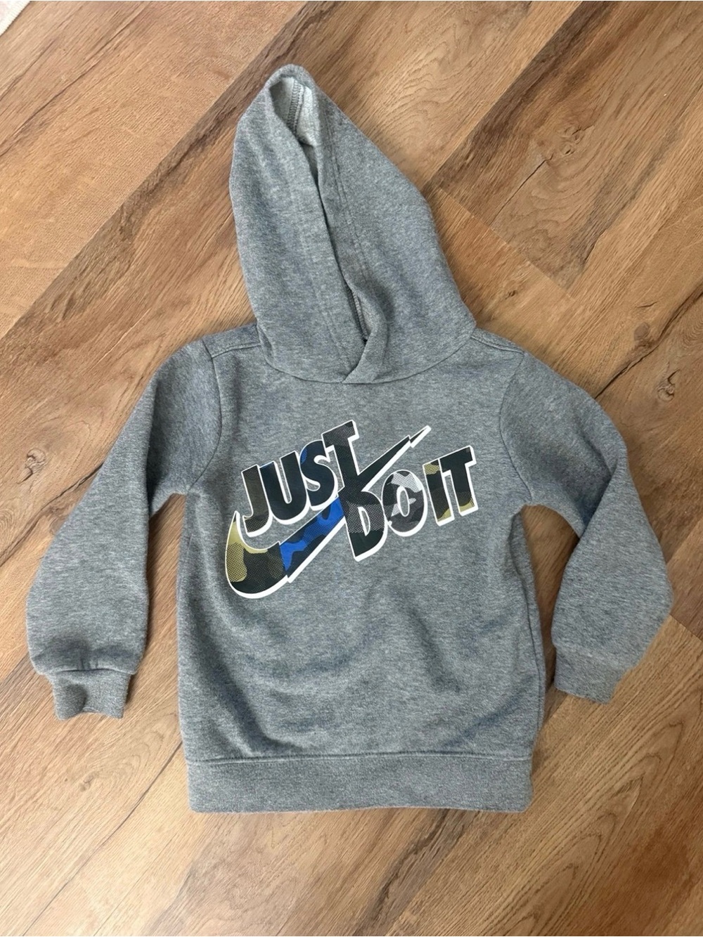 Nike toddler
Boy hoodie